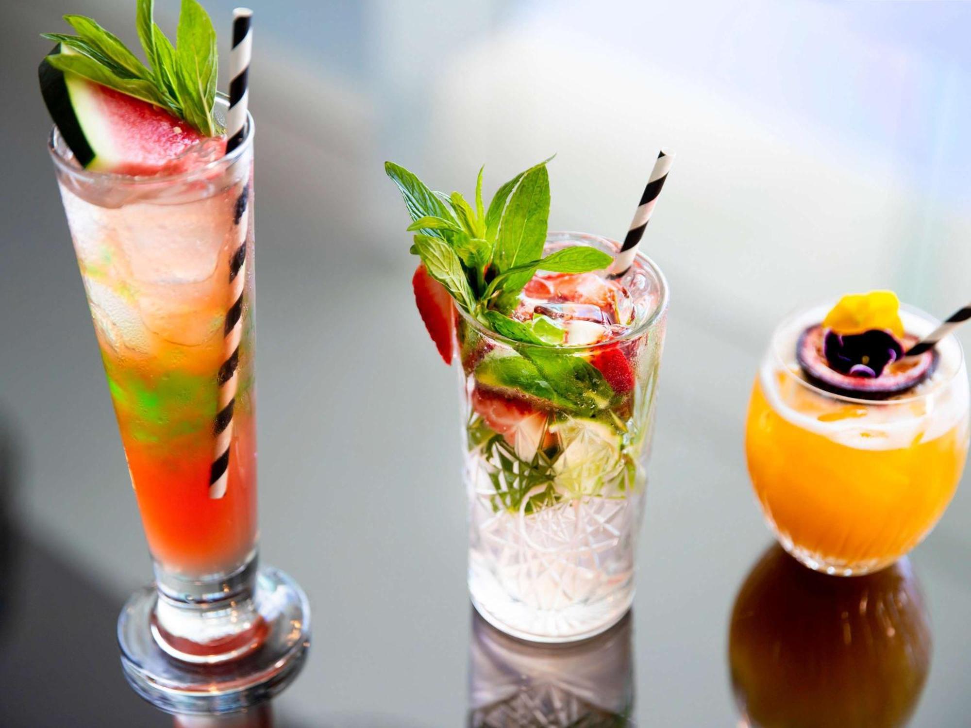 Pullman Magenta Shores Resort Entrance Zewnętrze zdjęcie Non-alcoholic drinks